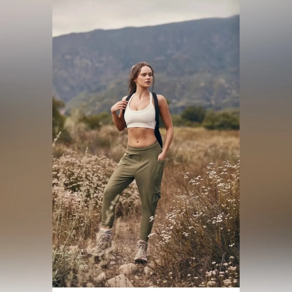 NWOT Free People Movement Small Take a Hike Harem Pants Green $128 Retail New - Picture 3 of 7